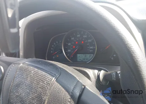 2015 Toyota Rav4 Xle from USA, damaged, VIN 2T3RFREV2FW385158